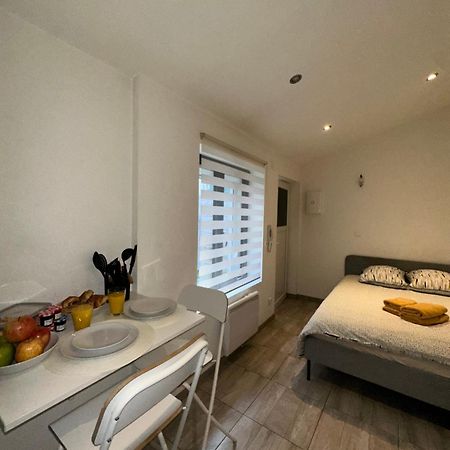 # Le 6 # Joli Petit Studio ! Centre Ville Au Calme Mulhouse Kültér fotó